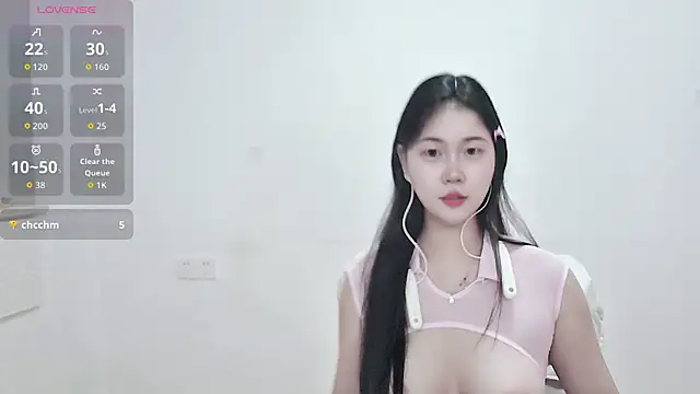 wanwan6377 online show from October 20, 2025, 1:44 pm