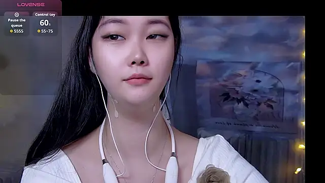 wanwan6377 online show from October 16, 2025, 1:08 pm