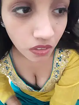 Snapshot of Charu_Crazy chatting on October 19, 2025, 10:07 am Charu Crazy online show from October 19, 2025, 10:07 am