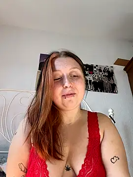 SweetieLina online show from October 2, 2025, 9:01 am