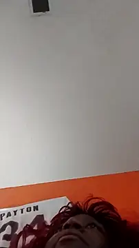 Snapshot of Mochalatte21 chatting on November 17, 2025, 2:54 pm Mochalatte21 online show from November 17, 2025, 2:54 pm