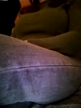 sexyguenda online show from October 28, 2025, 9:03 pm