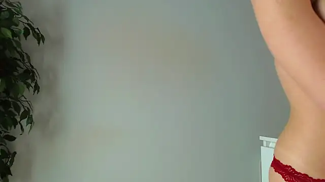 trixietaylor online show from June 13, 2026, 8:40 pm
