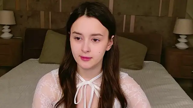 EvaSwen online show from March 29, 2026, 5:36 pm