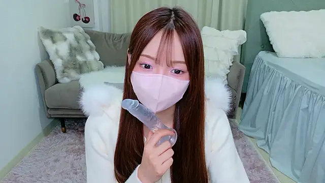 Seira  nn online show from November 9, 2025, 12:53 pm