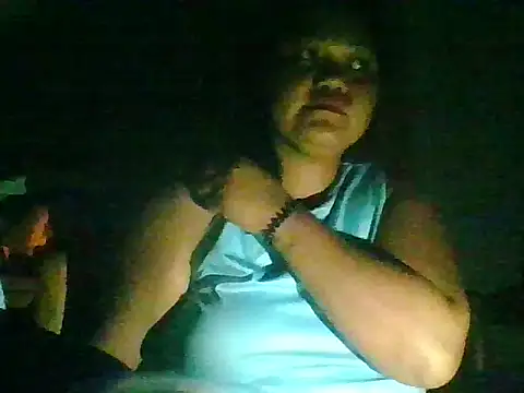 Snapshot of clisexmebbxxx chatting on May 2, 2026, 6:35 pm clisexmebbxxx online show from May 2, 2026, 6:35 pm