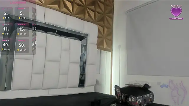 Snapshot of Mia_blumm chatting on November 5, 2025, 11:35 am Mia blumm online show from November 5, 2025, 11:35 am