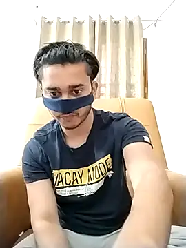 Aman4321ammu online show from November 14, 2025, 9:02 am