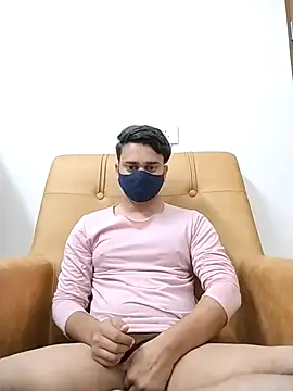 Aman4321ammu online show from November 4, 2025, 10:46 pm