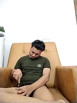 Aman4321ammu online show from October 31, 2025, 8:44 am