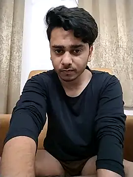 Aman4321ammu online show from November 3, 2025, 6:33 pm