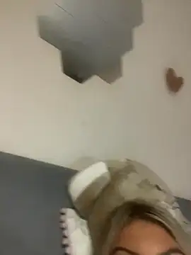 Diamondxoxx online show from October 1, 2025, 9:29 pm