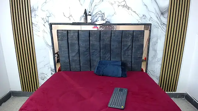 genesis and alex online show from February 10, 2026, 9:47 pm