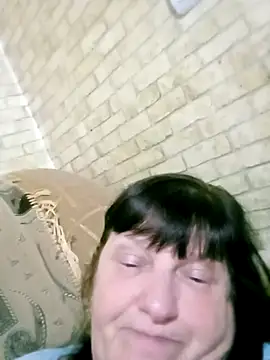 Snapshot of Apeesynka55211 chatting on October 28, 2025, 6:51 pm Apeesynka55211 online show from October 28, 2025, 6:51 pm