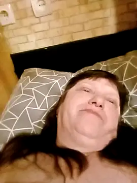 Apeesynka55211 online show from March 4, 2026, 3:47 am