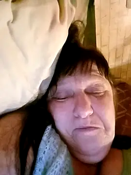 Apeesynka55211 online show from March 11, 2026, 8:58 pm