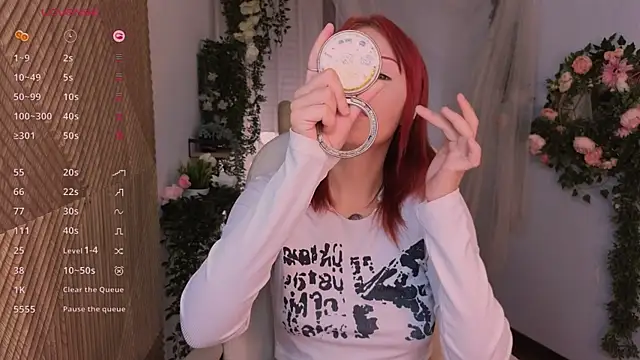 kitten murray  online show from October 3, 2025, 5:20 am