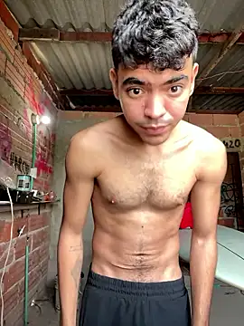 Snapshot of candyhunter chatting on January 10, 2026, 12:11 pm candyhunter online show from January 10, 2026, 12:11 pm