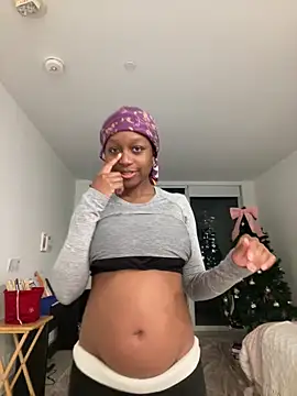 tia   fox online show from March 1, 2026, 12:43 am