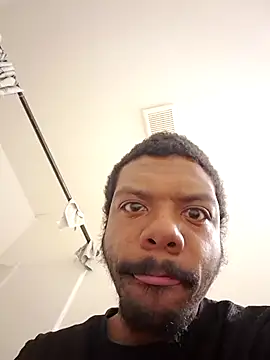 Snapshot of MrBigDickShow chatting on February 28, 2026, 2:17 pm MrBigDickShow online show from February 28, 2026, 2:17 pm