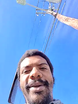 Snapshot of MrBigDickShow chatting on October 18, 2025, 7:27 pm MrBigDickShow online show from October 18, 2025, 7:27 pm