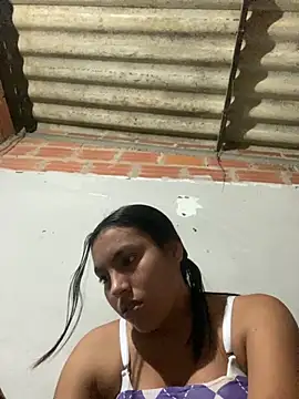 rosita Medina online show from October 2, 2025, 1:42 am