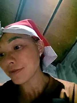 mntzz88 online show from September 30, 2025, 1:50 pm