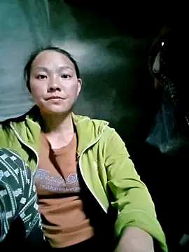 mntzz88 online show from October 22, 2025, 10:15 am