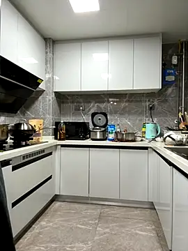 siru-love online show from October 29, 2025, 9:36 pm