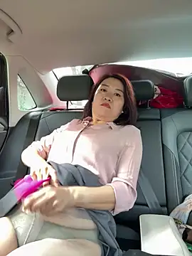 siru-love online show from October 11, 2025, 8:15 am