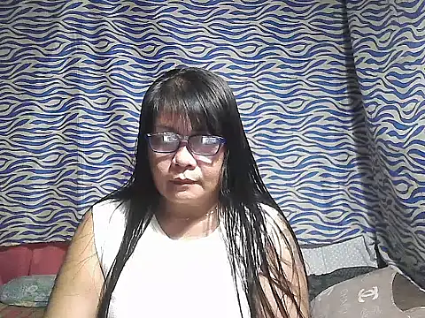 joy cute online show from October 24, 2025, 11:15 pm