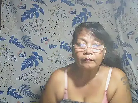 joy cute online show from October 5, 2025, 11:34 am