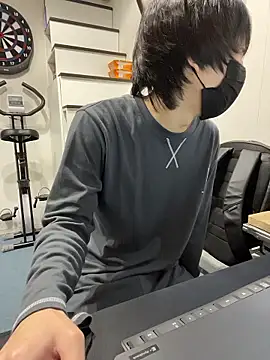 mikan kun st online show from November 12, 2025, 12:37 am