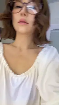 Snapshot of xiaowan_x chatting on February 28, 2026, 1:11 pm xiaowan x online show from February 28, 2026, 1:11 pm