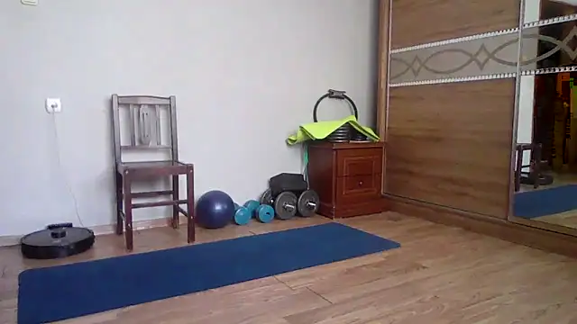 Snapshot of flexiblemann chatting on May 18, 2026, 10:53 am flexiblemann online show from May 18, 2026, 10:53 am