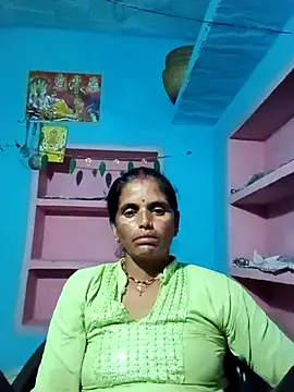 Snapshot of Mohni_cute chatting on October 25, 2025, 12:39 pm Mohni cute online show from October 25, 2025, 12:39 pm