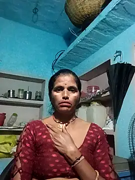 Snapshot of Mohni_cute chatting on October 9, 2025, 12:22 am Mohni cute online show from October 9, 2025, 12:22 am