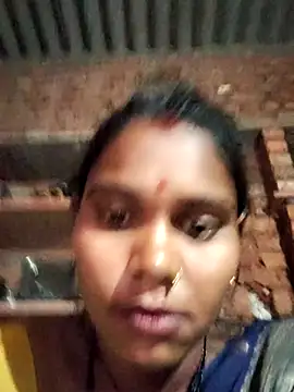 Katrina kaif143 online show from November 6, 2025, 12:09 pm