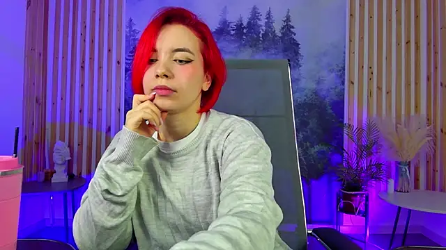 MarcelineChi online show from November 25, 2025, 12:16 pm