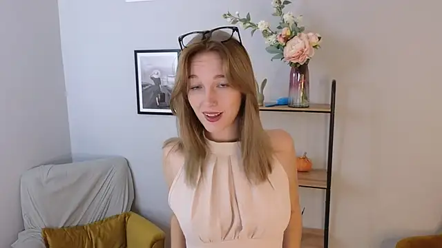 Kathy Beckr online show from October 9, 2025, 9:10 am