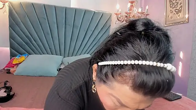 Snapshot of lapitti chatting on February 14, 2026, 1:44 pm lapitti online show from February 14, 2026, 1:44 pm