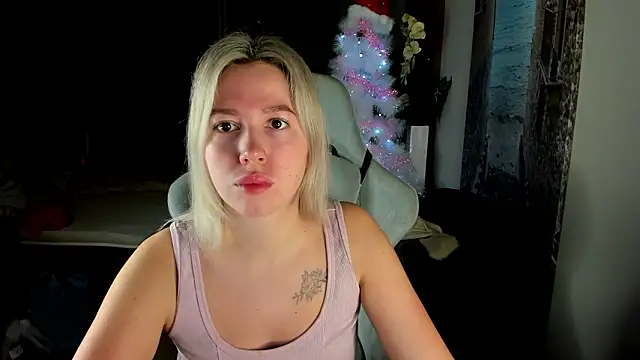 stefany and bettany online show from January 19, 2026, 4:27 am