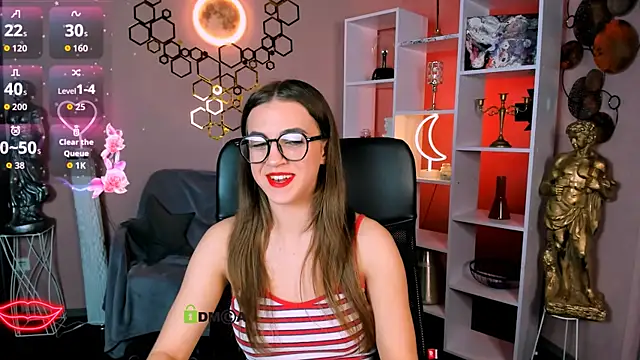 lina fox12 online show from October 18, 2025, 12:40 pm