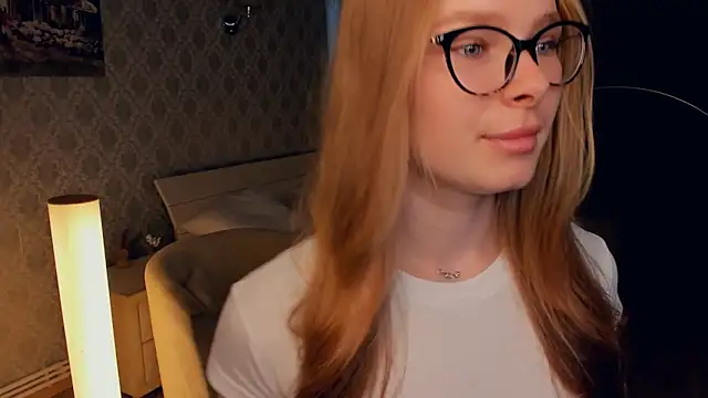 Snapshot of LibbyVenzeio chatting on November 1, 2025, 7:13 am LibbyVenzeio online show from November 1, 2025, 7:13 am