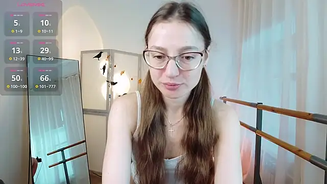 Snapshot of Velin_ chatting on November 1, 2025, 7:46 am Velin online show from November 1, 2025, 7:46 am