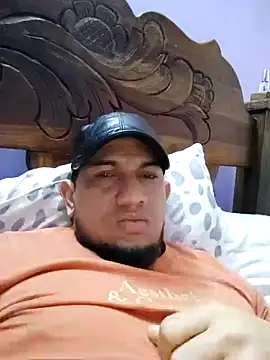 Snapshot of fayola20 chatting on October 16, 2025, 9:56 pm fayola20 online show from October 16, 2025, 9:56 pm