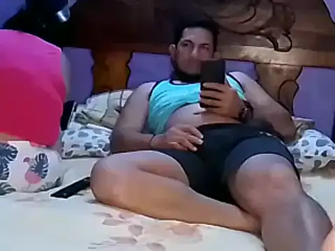 Snapshot of fayola20 chatting on October 17, 2025, 10:55 pm fayola20 online show from October 17, 2025, 10:55 pm