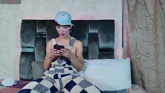 luxuryheaven 8 online show from October 1, 2025, 7:51 pm