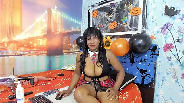 TashaMendoza1 online show from October 31, 2025, 7:54 pm