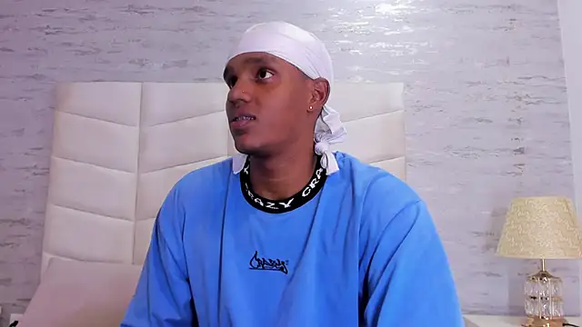 Snapshot of jax_black chatting on November 13, 2025, 7:07 pm jax black online show from November 13, 2025, 7:07 pm